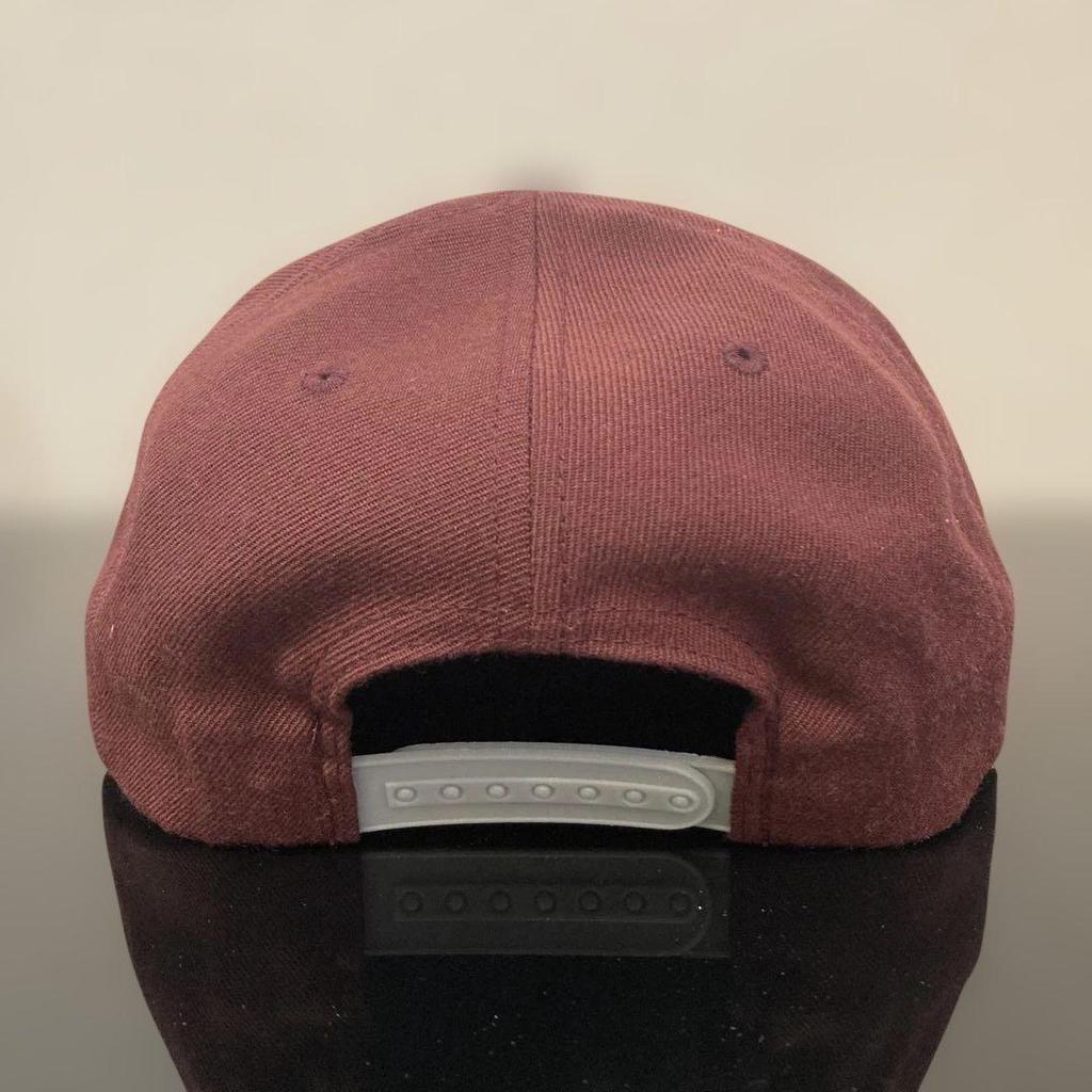Б/у кепка brixton snapback бордово-красная серая