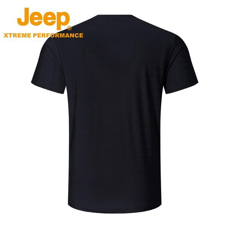 JEEP Men's Lightweight Breathable Quick-Dry Short Sleeve T-Shirt