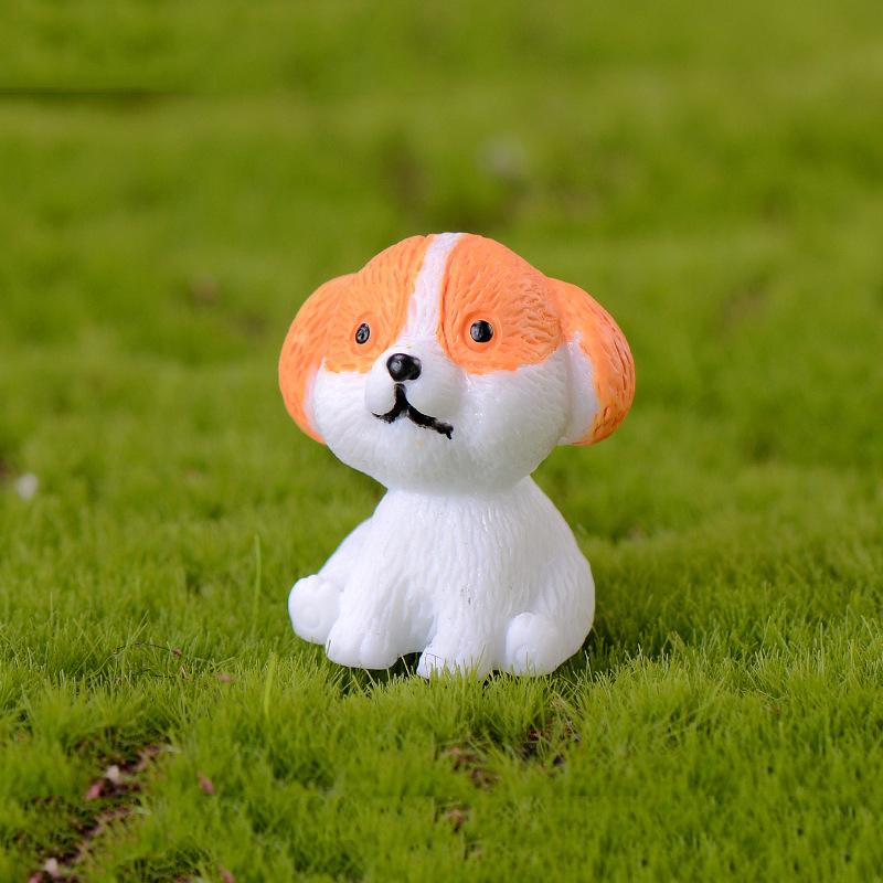 Resin Ornaments Cute Cartoon Pig Doll Ornaments Mini Home Figurines Miniatures Desktop Decor Car Ornament Decoration Accessories