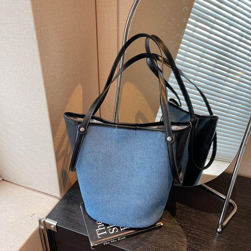 Джинсовая сумка женская большой вместимости новая осенне-зимняя универсальная сумка через плечо популярная сумка-ведро