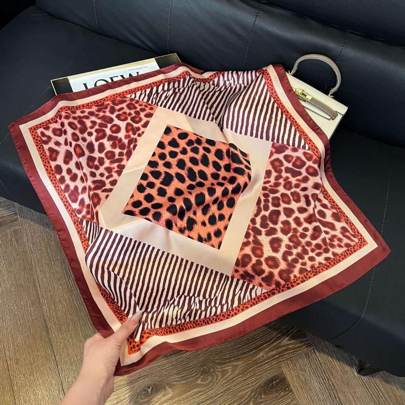New Korean version of versatile printed decorative silk scarf, Chinese style temperament, elegant streamer, hair tie, bag, small scarf
