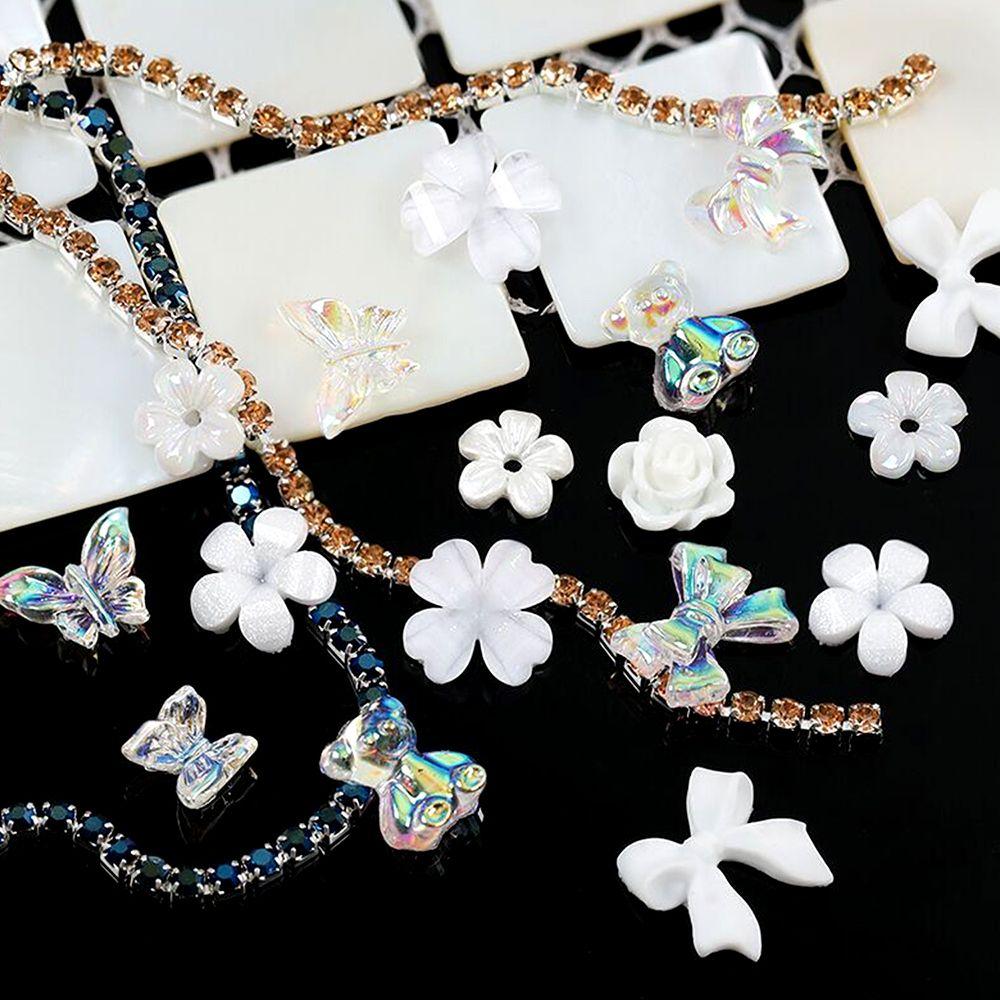 Набор страз для нейл-арта Шармы Белый цветок Шармы для нейл-арта Разноформенные Форма желейного мишки