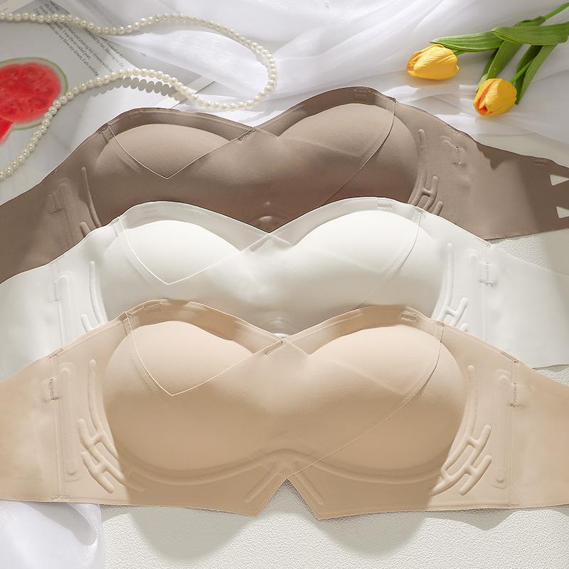 [Queen of nightclubs] Small breasts show big jumps and can't fall off Traceless underwear Women gather comic breasts Non-slip strapless bras