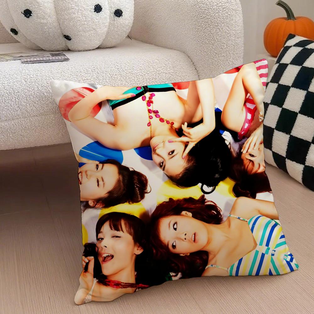 GirlGroup Retro WG WWONDERGIRLS Cushion Cover Throw Pillow Cover Hidden Button Durable Polyester Chair Cushion