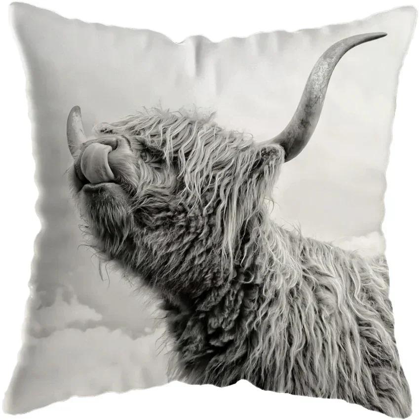 Scottish Highland Cow Yak Animal Doublesided Printed pillow cover Short plush Suitable living rooms sofas throw cushion cover