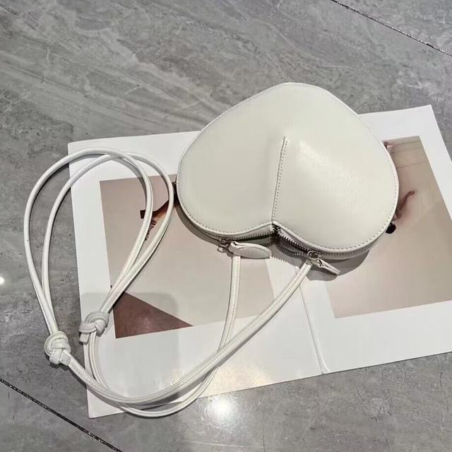 Персиковые дизайнерские сумки в форме сердца для женщин, новые модные сумки, простые универсальные женские сумки через плечо