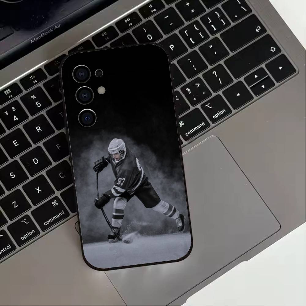 L-Хоккейный каток Спортивный чехол для телефона Samsung S25, S24, S21, S22, S23, S30, Ultra, S20, Plus, Fe, Lite, Note, 10, 9, 5G Черный чехол