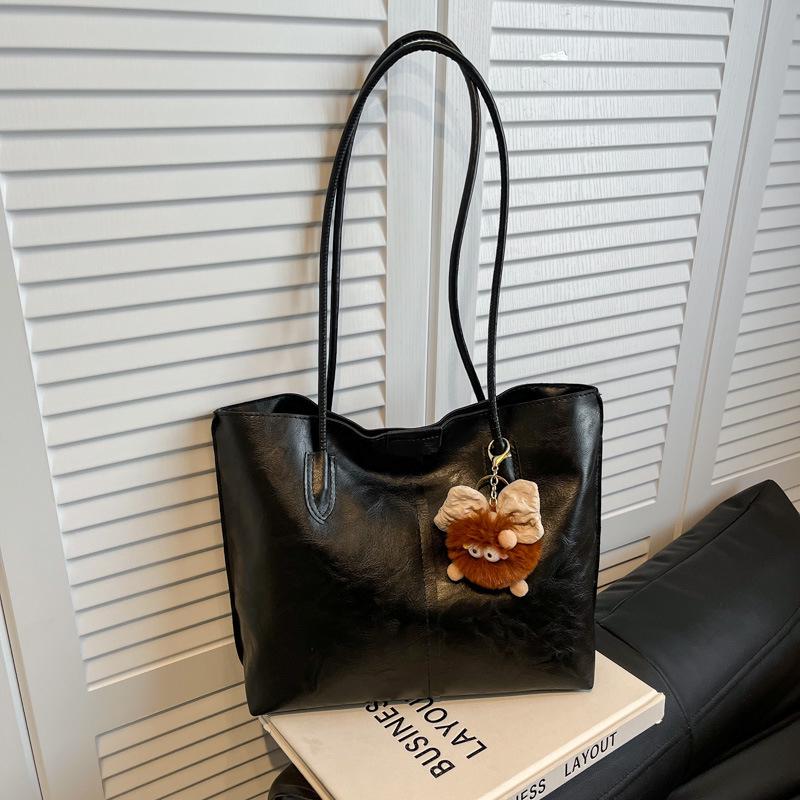 2025 New Retro Textured Women's Versatile Tote Bag - Large Capacity Shoulder Bag for Class and Commuting