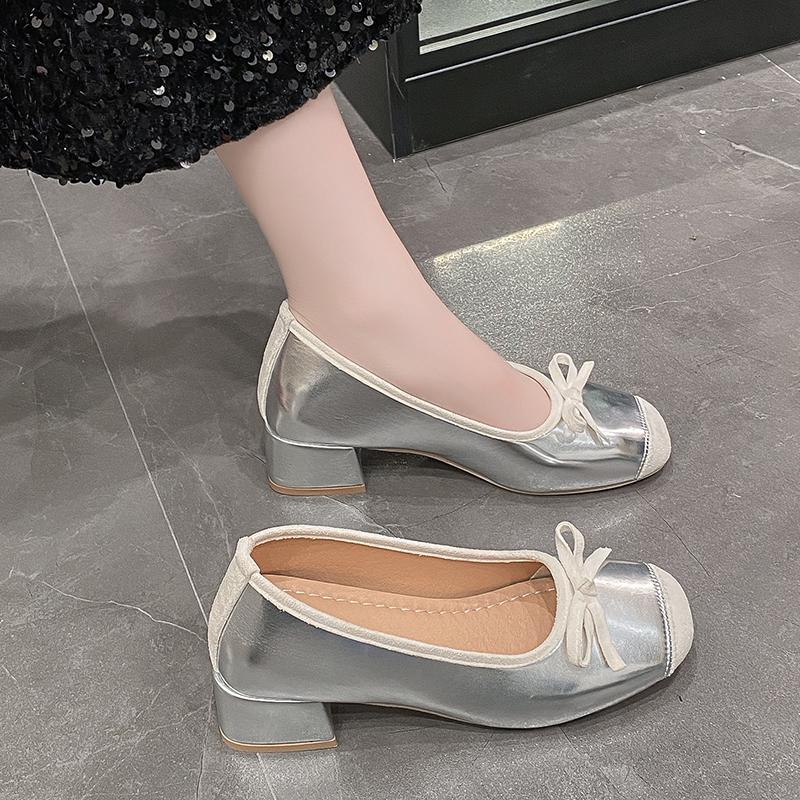 Модные элегантные серебристые кожаные туфли-бабочки на среднем толстом каблуке для женщин, темпераментные туфли-лодочки с квадратным носком Mary Jane