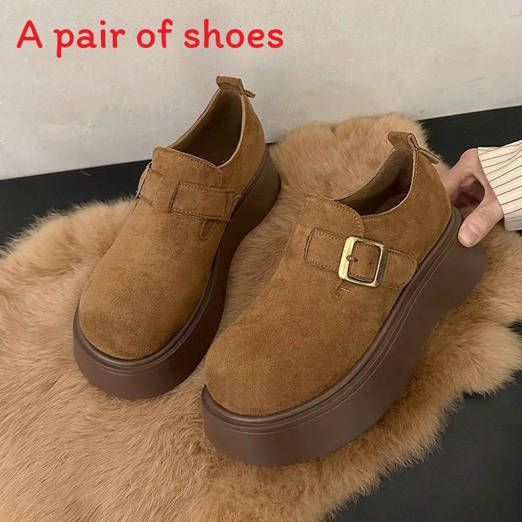 Womens Retro Platform Loafers With Metal Accents For Fall Winter Casual Wear