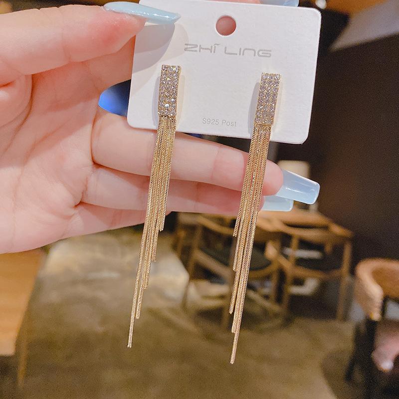 New Fashion Trend Unique Design Elegant Delicate Zircon Flower Pearl Earrings Women Jewelry Wedding Party Gifts Wholesale