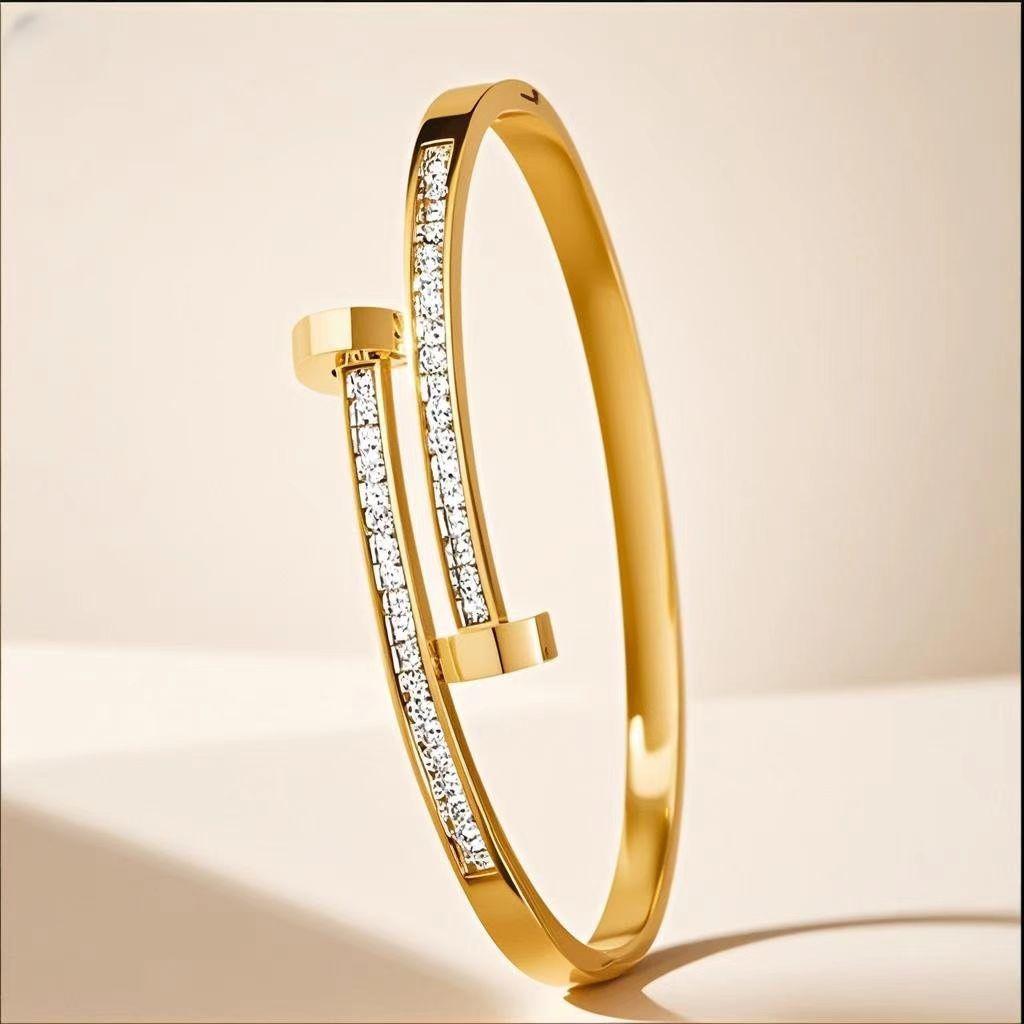 Titanium Steel Bracelet Double-ended Stainless Steel High-end, Light Luxury, Fashionable and Versatile