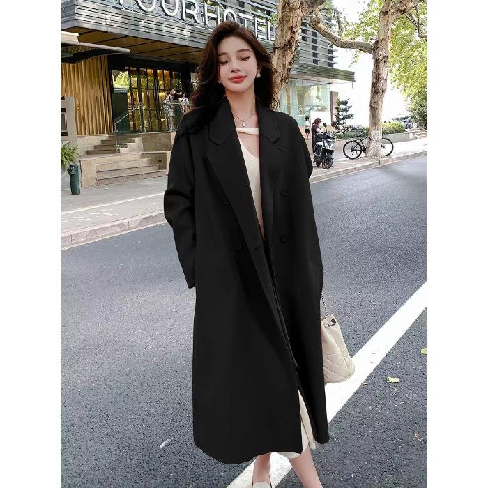 Шерстяное пальто женское средней и длинной длины 2024 года осень-зима новый стиль Хепберн темперамент маленькое свободное корейское шерстяное пальто