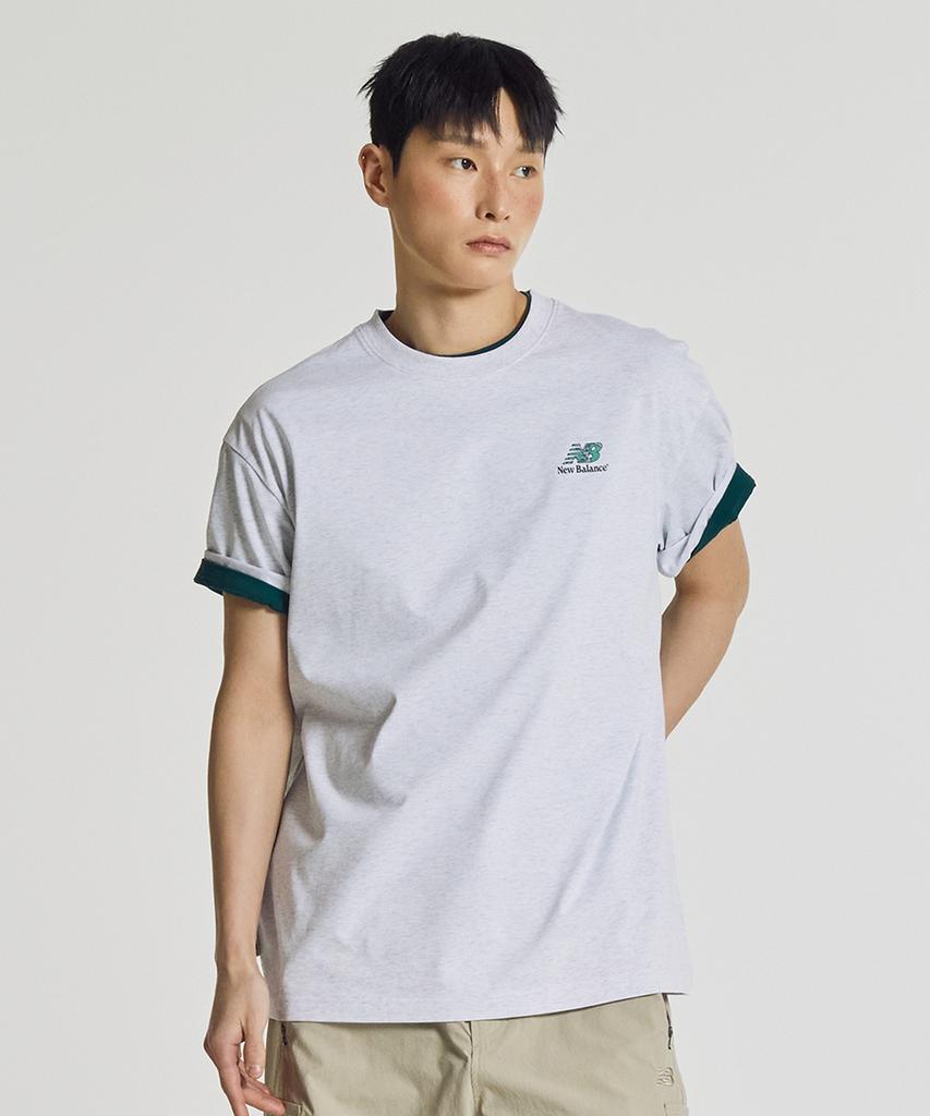 New Balance Nbneg21513 / Uni Nb Friends Футболка с коротким рукавом с графическим принтом Земля (Светло-серый)