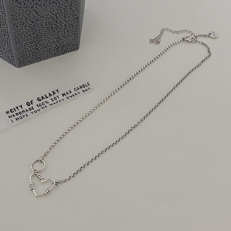 Ретро Любовь Цепочка на ключицу Уличная Личность Хип-хоп Модная Полая Сердечко Ожерелье