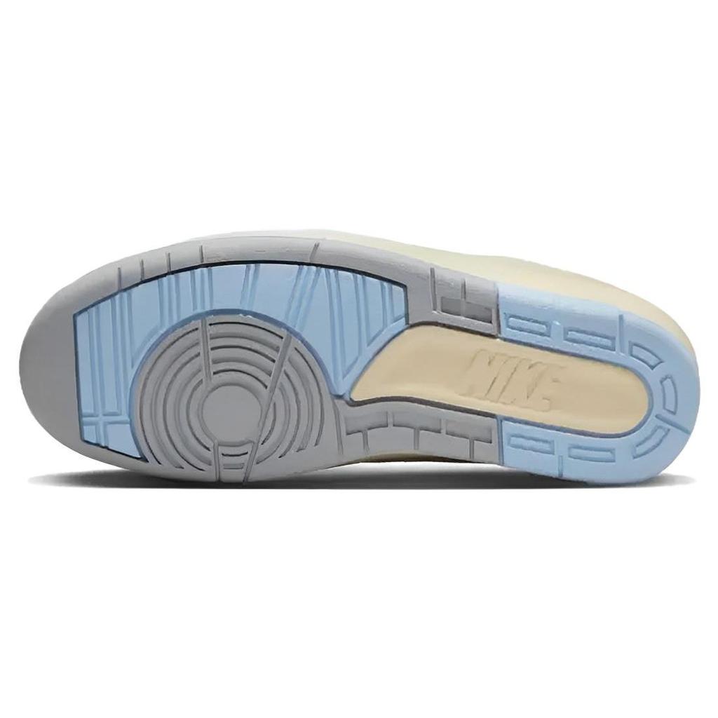 Женские кроссовки Air Jordan 2 Low Look, Up in the Air White Summit-White Varsity-Red DX4401-146