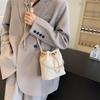 Bag Women's High-end Sense Niche Texture Handbag 2025 New Diamond Chain Bag Fashion Messenger Bucket Bag