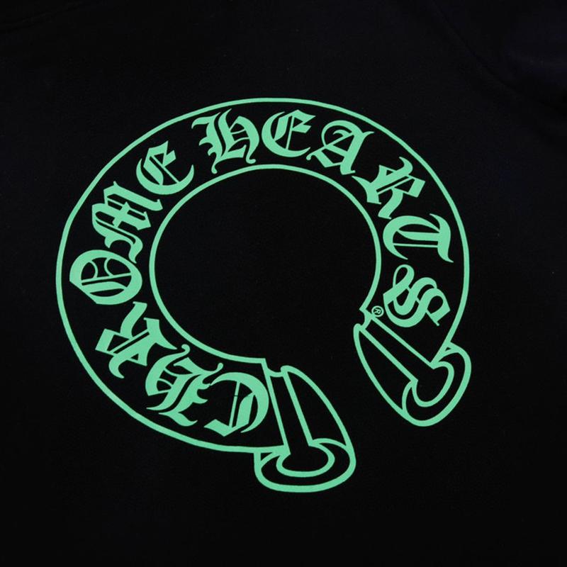 805 CHROME HEARTS 2026 Осень-Зима Новый Большой Размер Классический Стиль Худи с Логотипом, Подходит для Ношения Парами