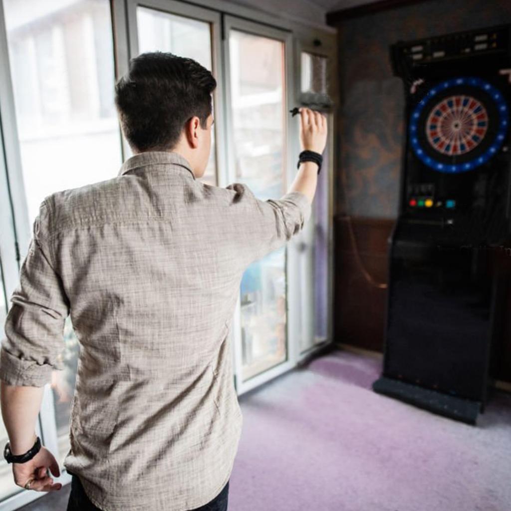 CyeeLife Darts Пластиковые наконечники Профессиональный набор дротиков с мягким наконечником 18 г с кейсом и 30 дополнительными наконечниками для электронной мишени для дартса - (черный) (черный)