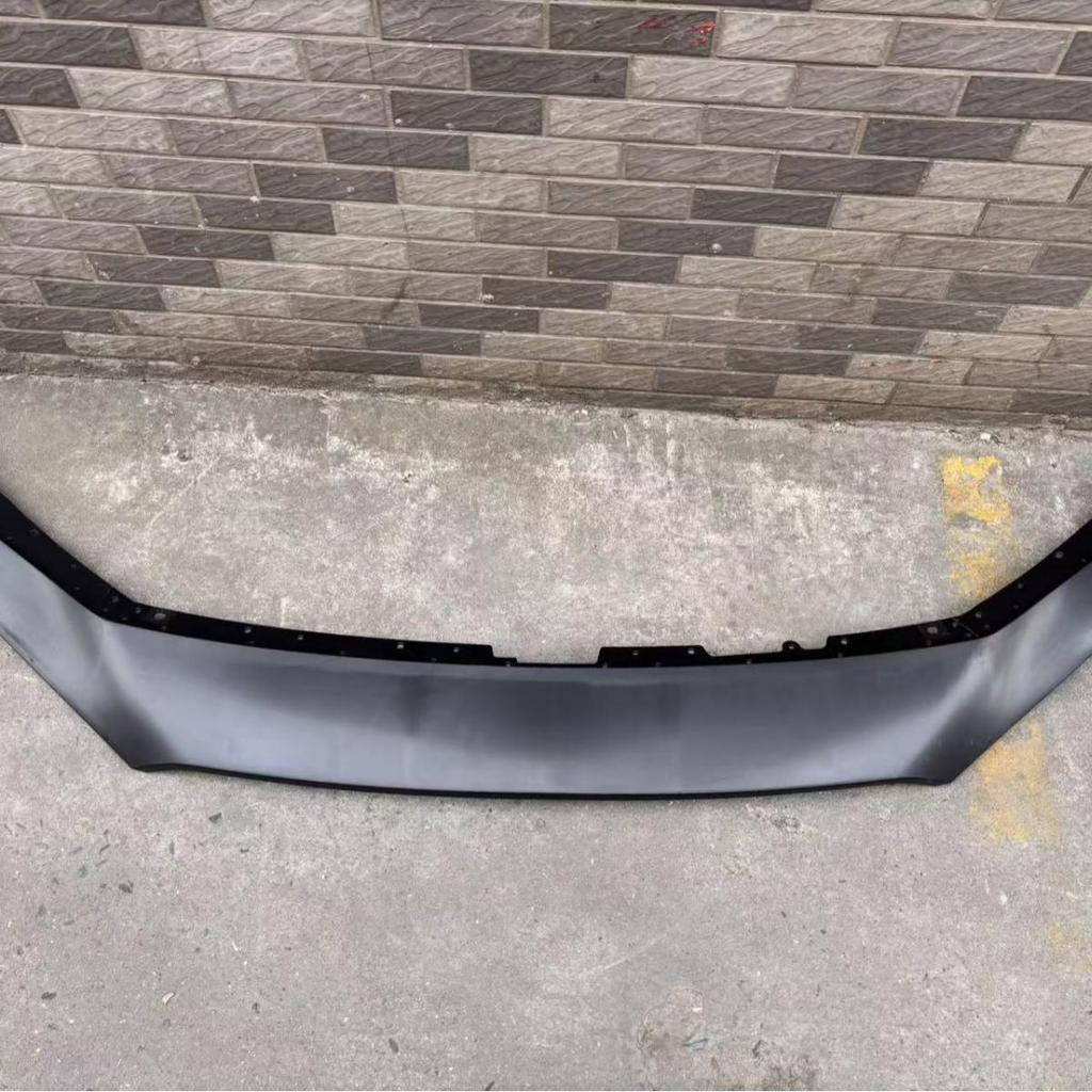 Compatible Front Middle Grille for 2020 Mazda 3