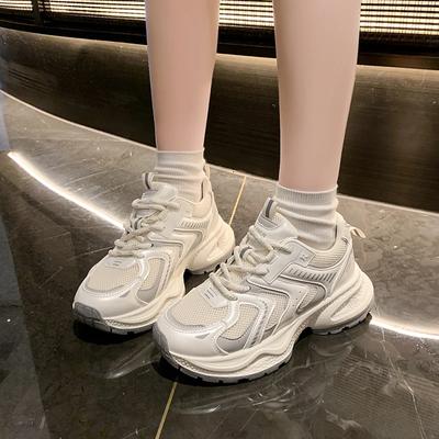 Легкие спортивные кроссовки для женщин 2024 года, весна, новые сетчатые кроссовки в стиле кампуса Forrest Gump Daddy, универсальные повседневные модные кроссовки