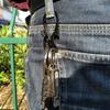 Многофункциональный прочный брелок Держатель для ключей Брелок Открывалка для бутылок Инструмент для улицы