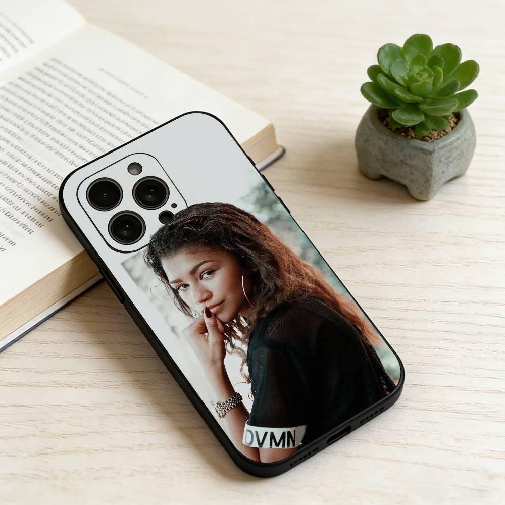 Чехол для телефона Z-Zendaya Силиконовый Мягкий Для IPhone 17 16 15 14 13 12 11 X XR Plus Pro Max Plus