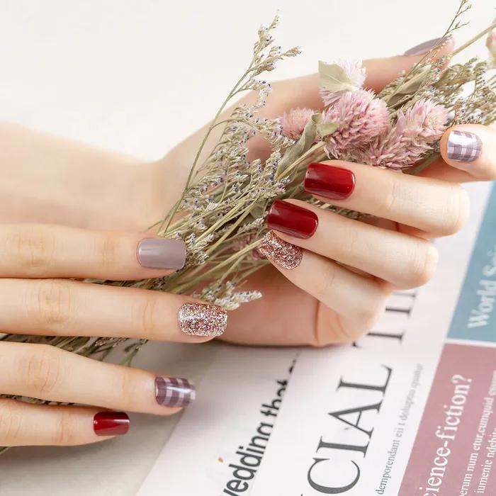 MEGA K TIPS - FOLLINGLITTER 30tips + Double-sided Tape for Nail Tips