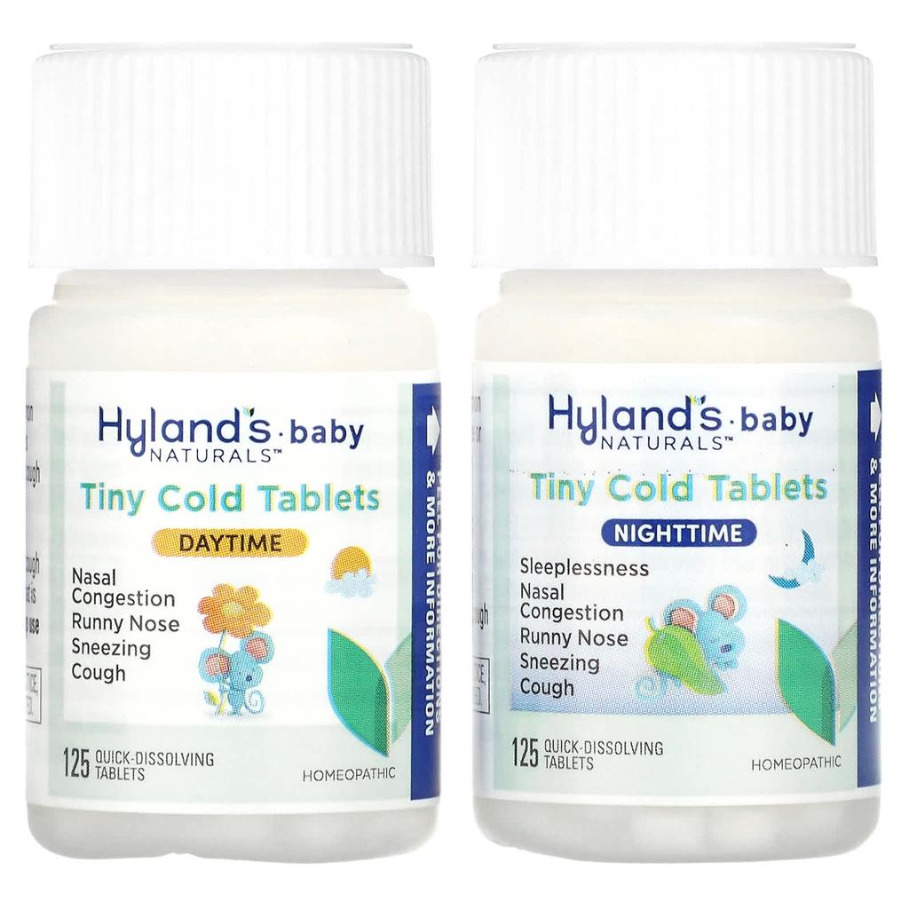 Hyland's Naturals, Младенцы, Миниатюрные таблетки от простуды, комбинированная упаковка, день/ночь, возраст от 6 месяцев и старше, 2 флакона, 125 быстрорастворимых таблеток в контейнере