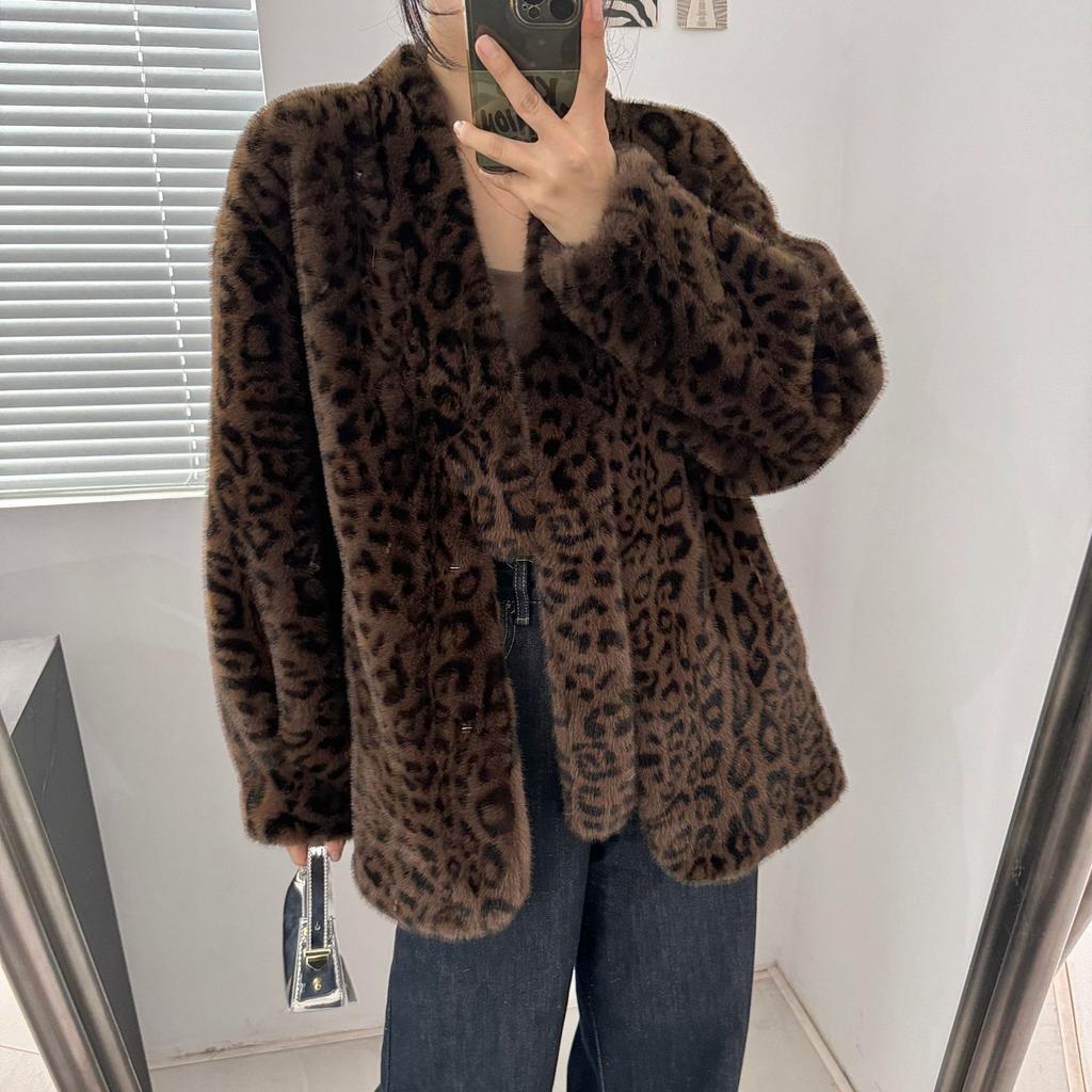 Новое экологически чистое меховое женское леопардовое пушистое пальто с дизайнерским смыслом осень-зима ретро мода ленивое пальто