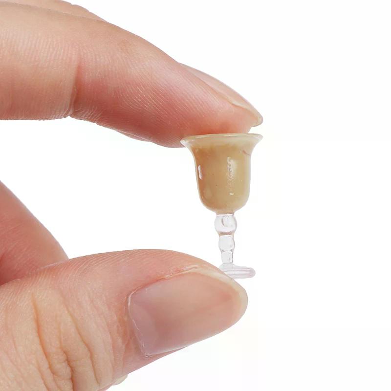 Игрушки-модели напитков 1/12 Миниатюрный набор винных бутылок для кукольного домика с чашкой