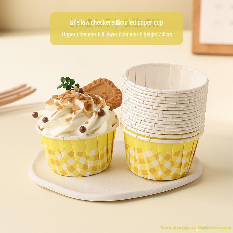 Бумажная форма для кексов с новогодним рисунком — термостойкая, с загнутыми краями для выпечки на год Змеи