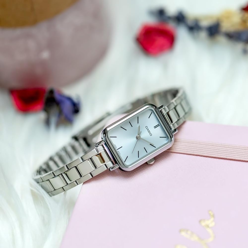 Casio LTP-V009D-2E Женские Прямоугольные Часы Наручные Из Нержавеющей Стали Синий Циферблат Повседневные Черный