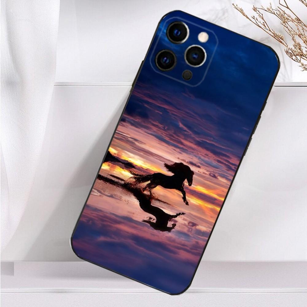 Арт G-Скачущая Лошадь Чехол для Телефона Для iPhone 16,15,14,13,12,11 Plus,Pro Max,XS,X,XR,SE,Mini,8,7 Мягкий Силиконовый Черный Чехол