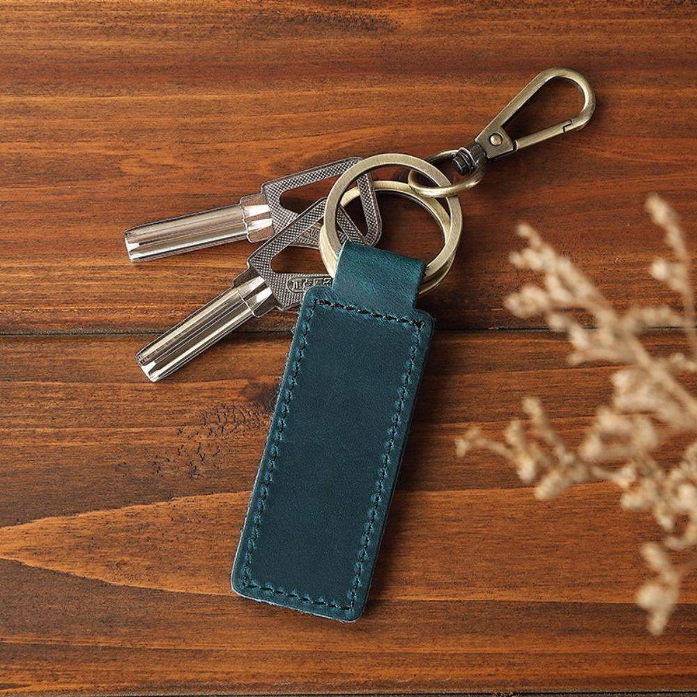 Crazy Horse Leather Car Key Chain Zinc Zinc Alloy Backpack Pendant Cowboy Style Leather Pendant Unisex