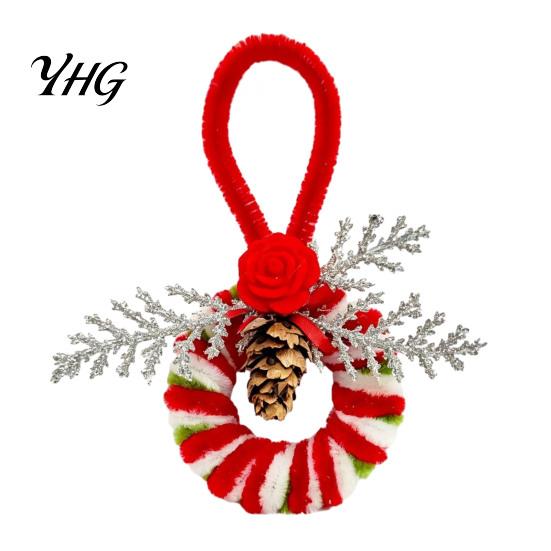 Charming Christmas Gift Packaging Handmade Pipe Cleaner Ornament, Finished Chenille Stems Wreath Crafts Unique Artisan Holiday Ornaments with