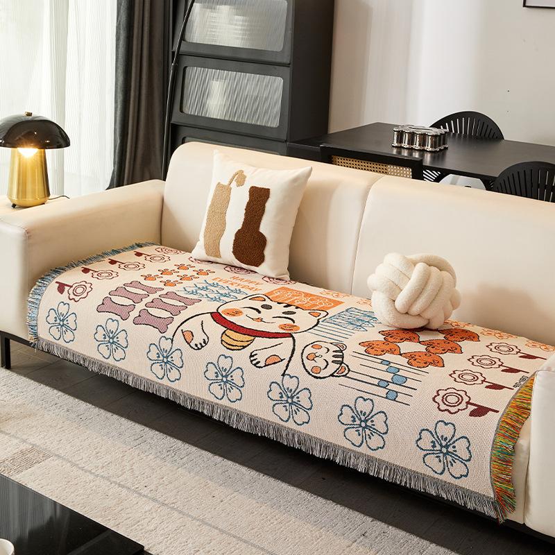 Cute Tiger Sofa Cover, Cartoon Sofa Cover, Autumn And Winter Sofa Towel, Universal In All Seasons, Anti-Cat Scratch And Dirt-Resistant Sofa Cushion