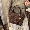 Женская сумка-ведро кроссбоди в стиле ретро, новая коллекция осень-зима 2025, высококлассная плетеная сумка на плечо, портативная сумка-тоут