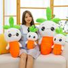 Милый кролик редис бежит быстро плюшевая игрушка выражение морковь кукла мультяшная девочка держит подушку на кровати