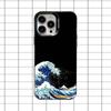 Чехол для телефона "Большая волна в Канагаве" для iPhone 16,15,14,13,12,11,8,7,Pro,Max,Plus,Mini,XS,SE, противоударный, черный, матовый, жесткий