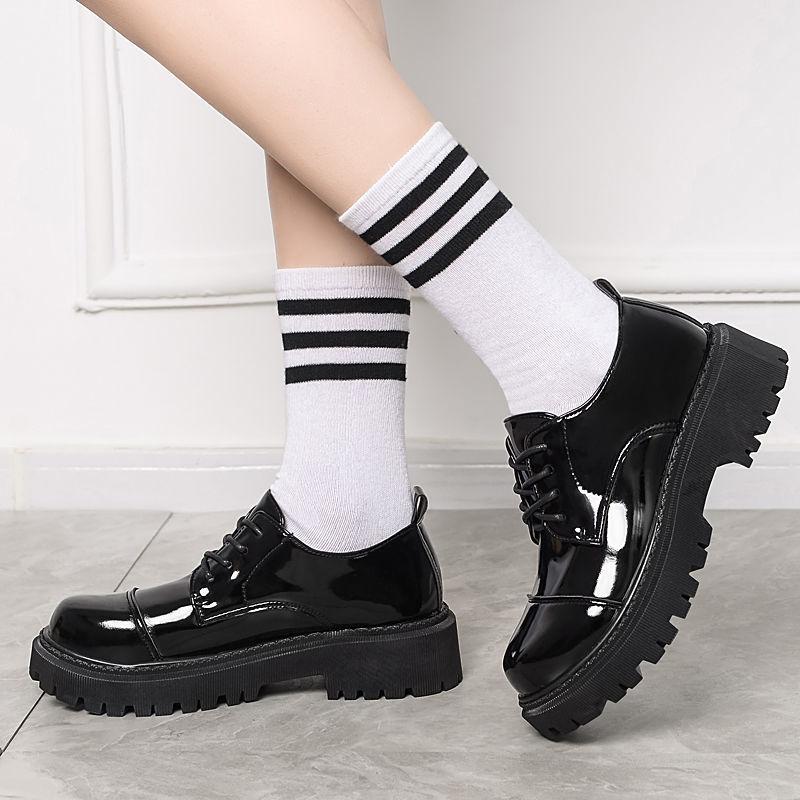 Черные туфли на плоской подошве, женская мода, новые британские кожаные туфли на толстой подошве, кожаные туфли на плоской подошве с мягкой подошвой, повседневные туфли на платформе