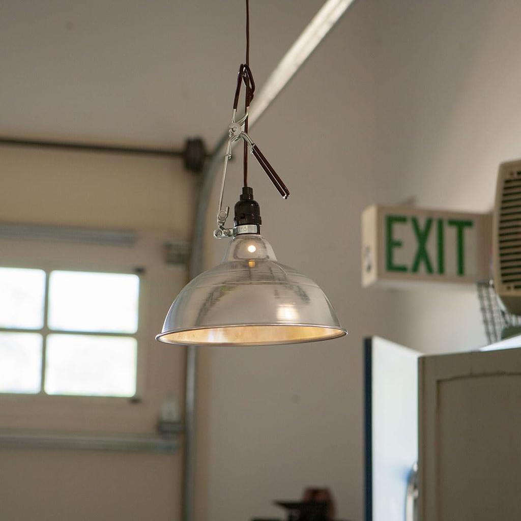 Dulton Алюминиевая клипсовая лампа L Алюминиевое клипсовое освещение с яркой индивидуальностью Световой выход Фотография Работа АЛЮМИ Длина корпуса 41 см Диаметр Длина шнура