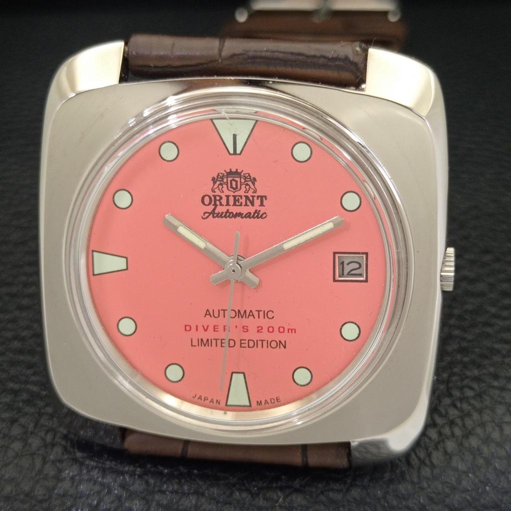 USED AUTOMATIC 46941 VINTAGE ORIENT JAPAN MENS PEACH COLOR DIAL WATCH A702222-5 R123-a702222