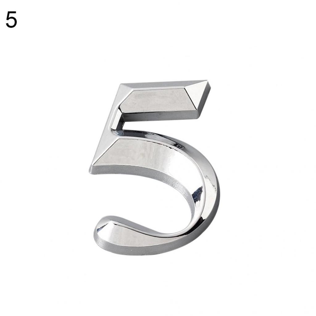 Блестящий номерной знак на дверь