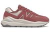 57/40 Женские New Balance 'Henna Oyster Pink' Женские W5740HG1