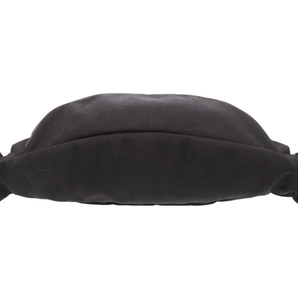 Used AUTHENTIC Maison Margiela S55WB0072 with 4 stitches Waist Pouch Black Canvas