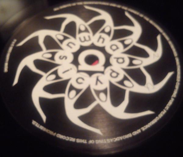12-дюймовая пластинка SOUL DIRECTIVES - Suffer No More HAPPY4R Happy Music 1993 UK Dance & Electronica Б/У