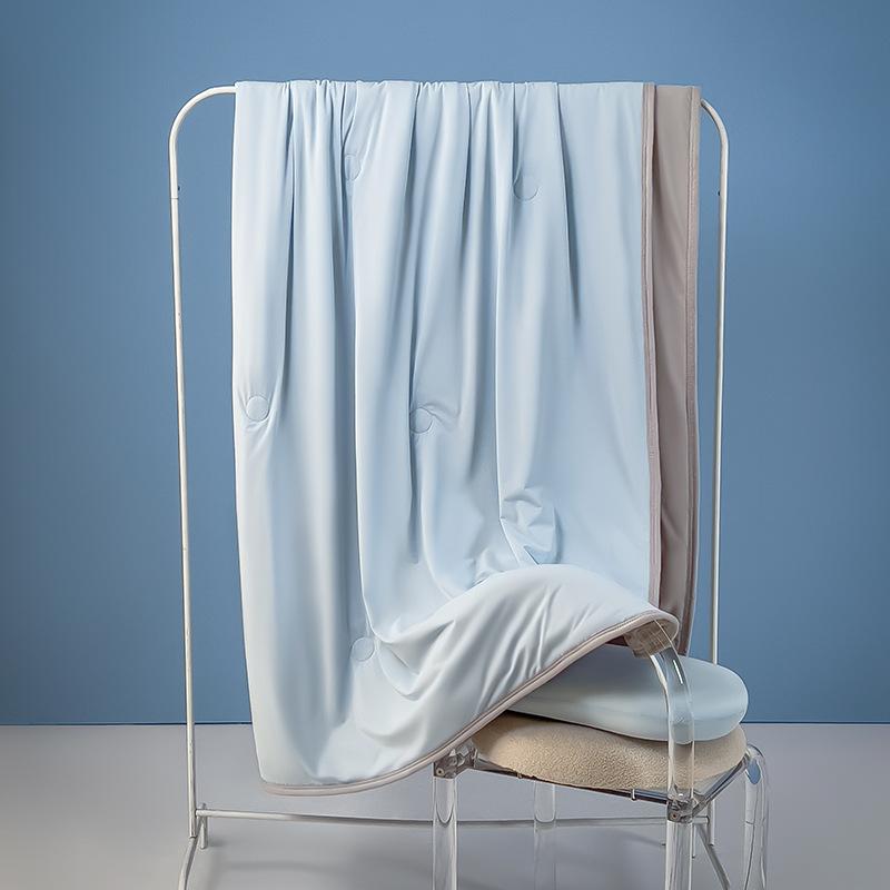 Мягкое и удобное летнее одеяло Прохладный кондиционер Прохладное мороженое Прохладный шелк Машинная стирка Летнее одеяло