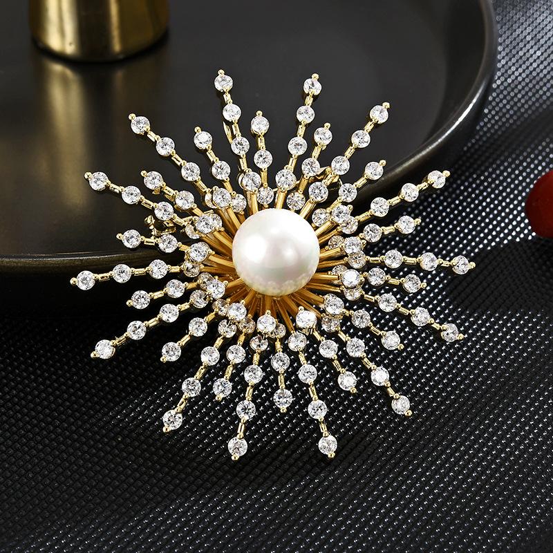 Senior Brooches Flower Leaf Brooch Pins for Women Suit Pendant Fashion Brooches Jewelry