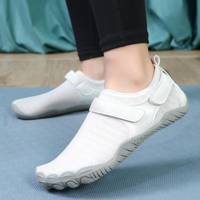 Indoor fitness shoes, jumping rope shoes, shock-absorbing treadmill shoes, gym training yoga, five-finger sneakers